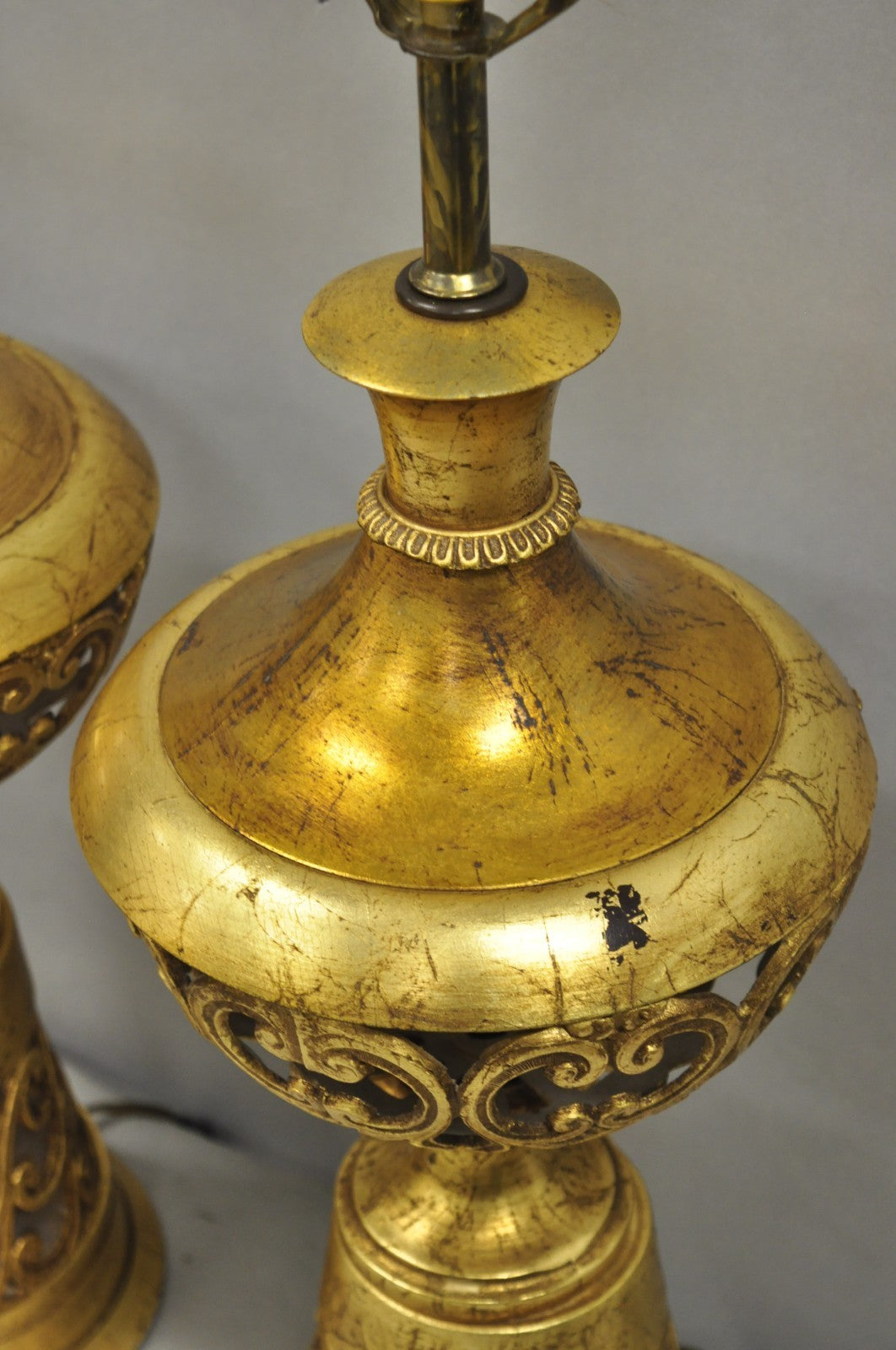 Vintage Italian Hollywood Regency Gold Gilt Iron Metal Fretwork Table Lamps Pair
