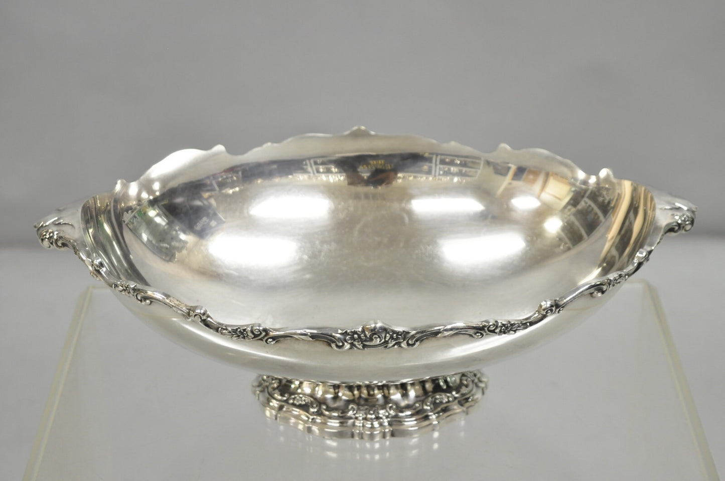 Vintage Victorian Silver Plated Oval Pedestal Centerpiece Fruit Bowl By Lunt