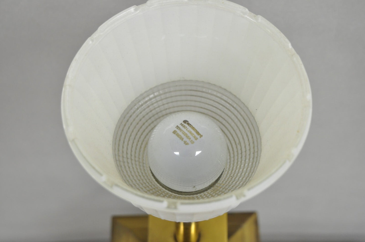 Vintage Chinoiserie Oriental Patinated Brass Jardiniere Table Lamp Attr. Chapman