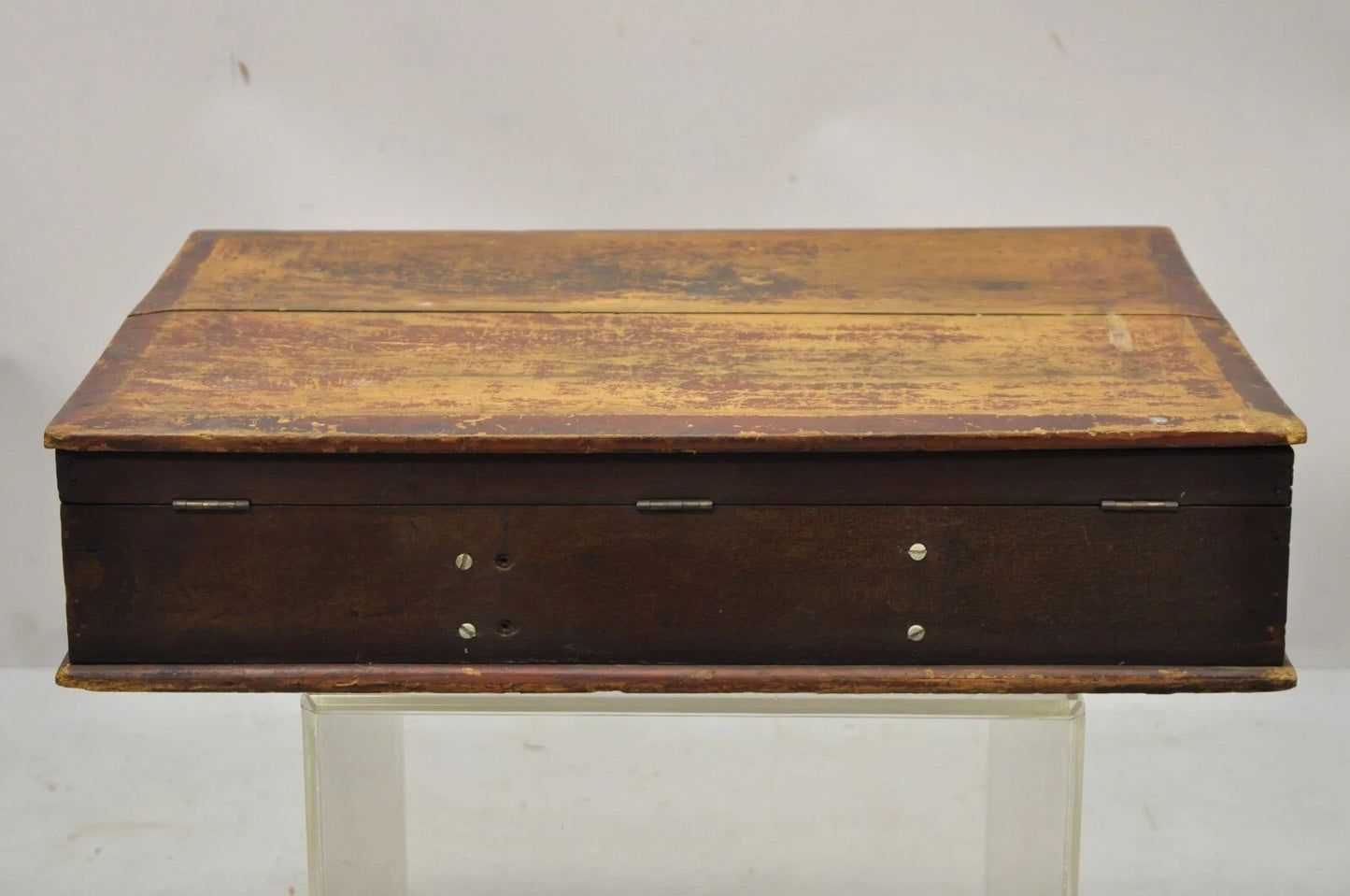 Antique American Primitive Wooden Distressed Paint Crafts Organizer Parts Box