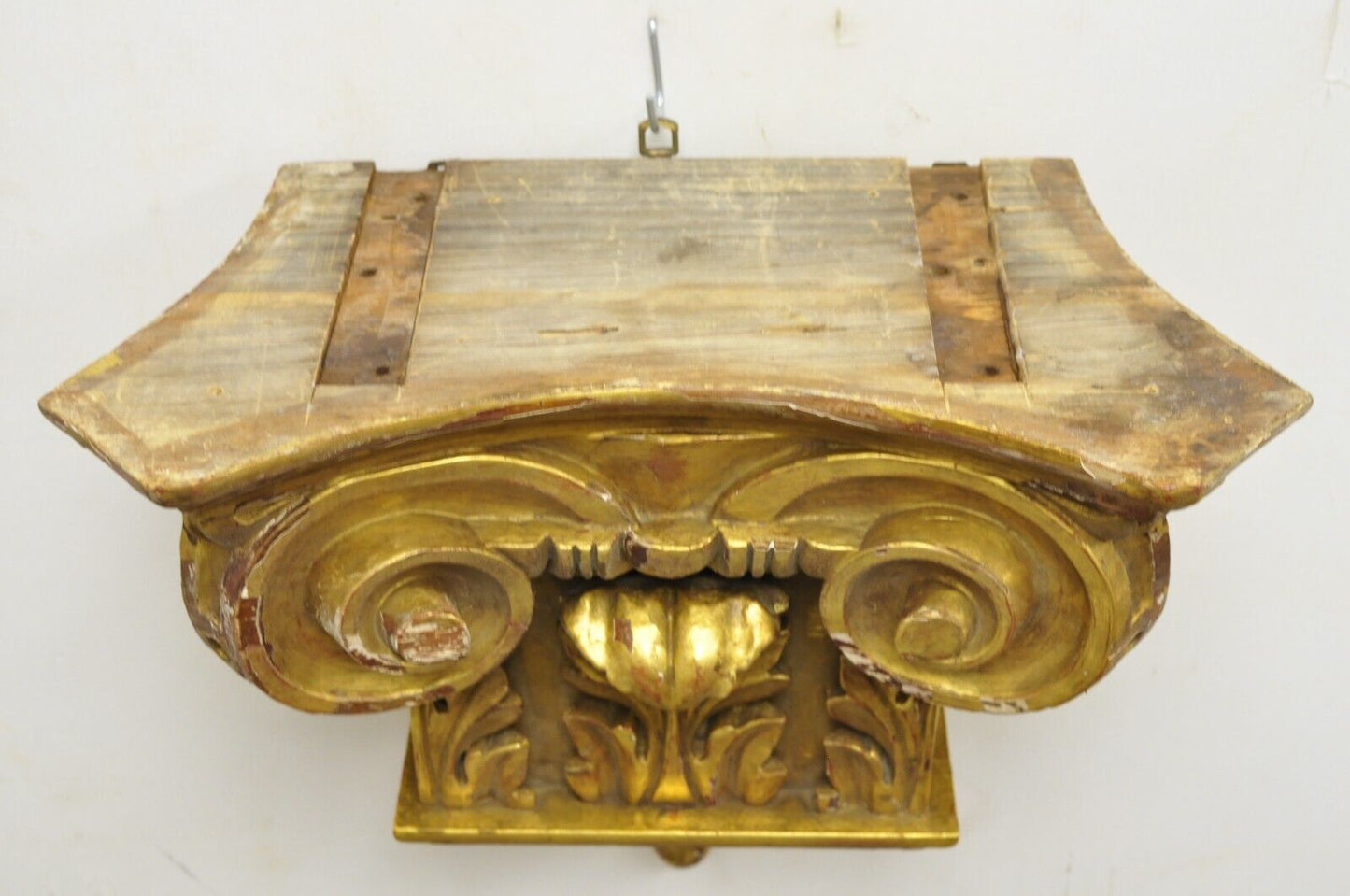 Antique Gold Giltwood French Louis XV Style Wooden Acanthus Corbel Wall Bracket