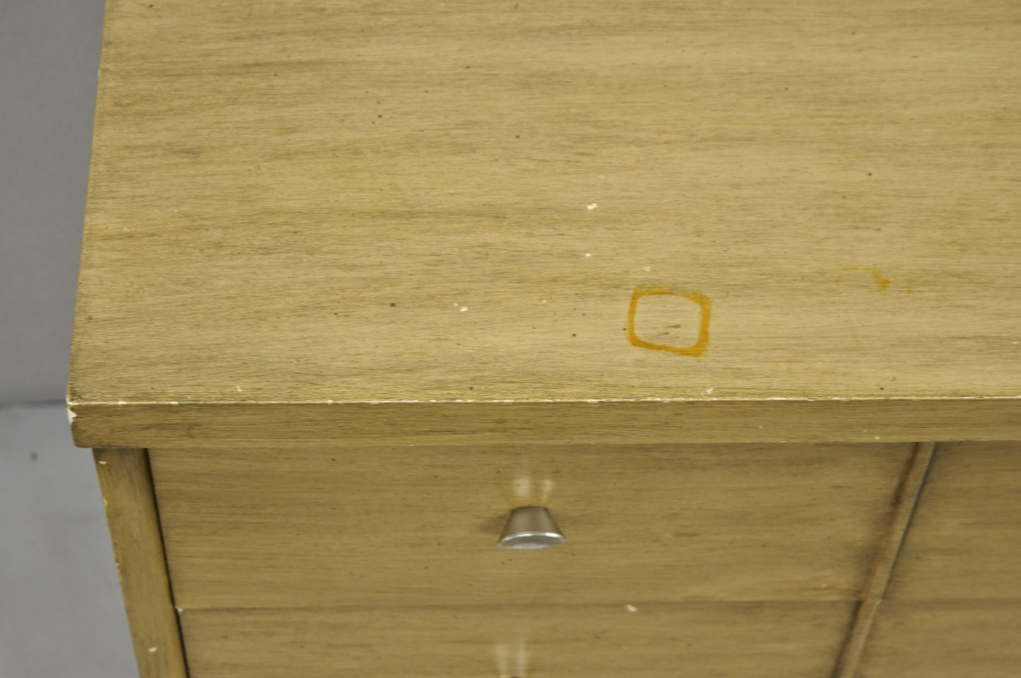 Vintage Mid Century Modern Blonde Wood 3 Drawer Dresser Commode Chest Nightstand