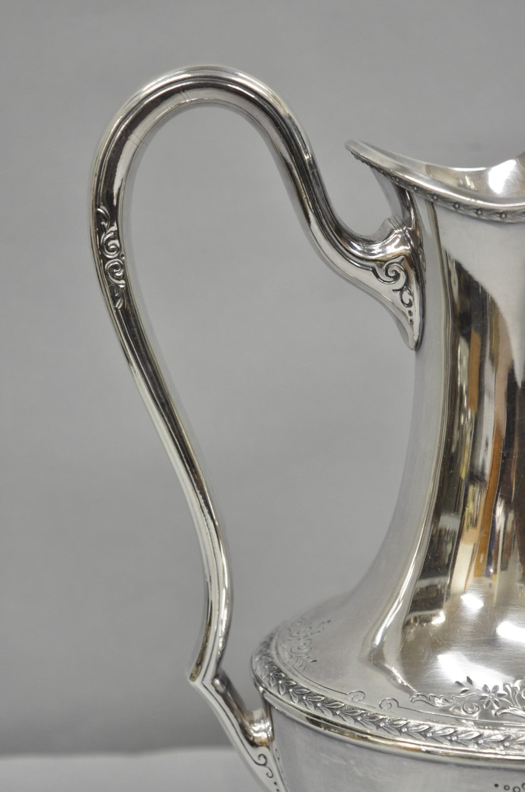 Vintage 1847 Rogers Bros. Silver Plated Argosy Victorian Water Pitcher
