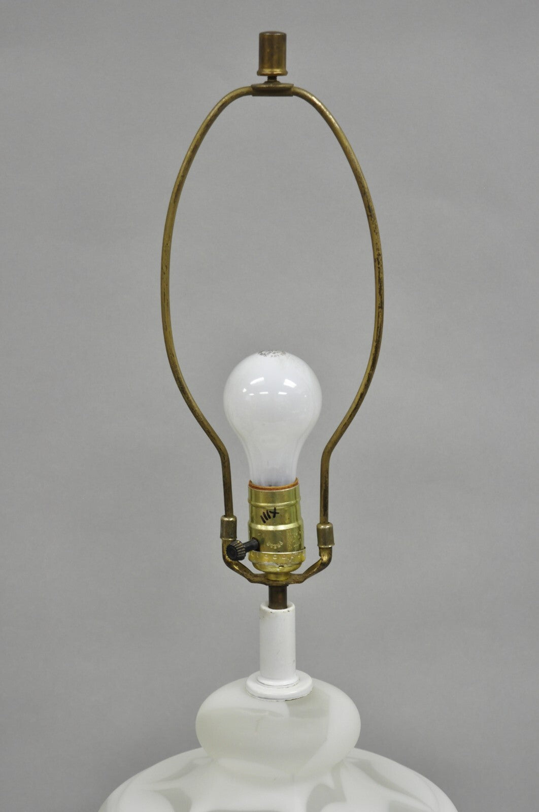 Vintage Murano Mazzega Style White Frosted Swirl Glass Large Table Lamp