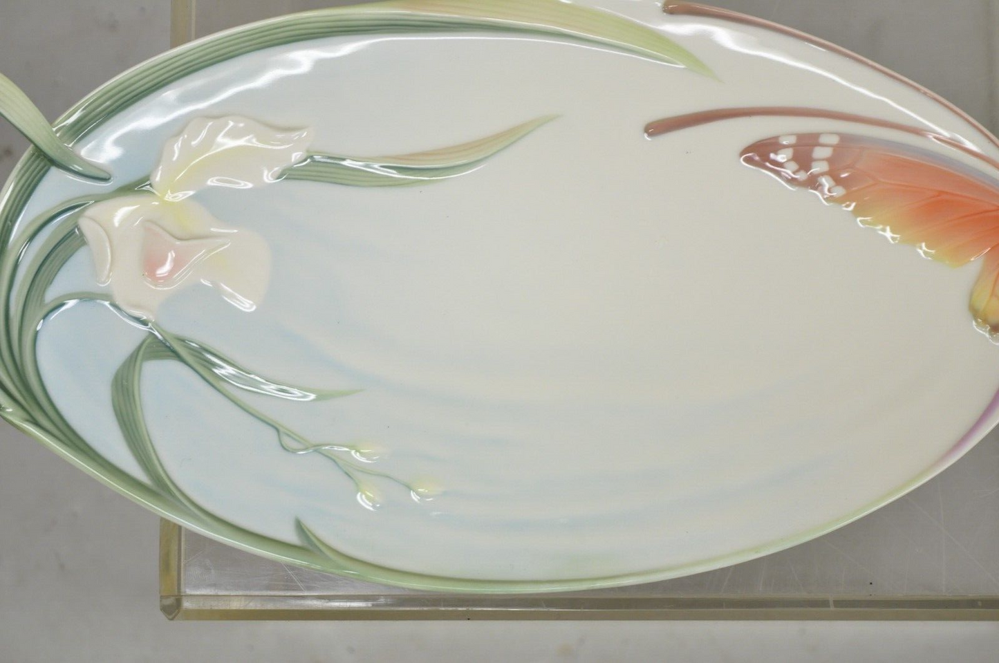Franz Collection Papillon Butterfly Porcelain Ornamental Platter Handled Tray