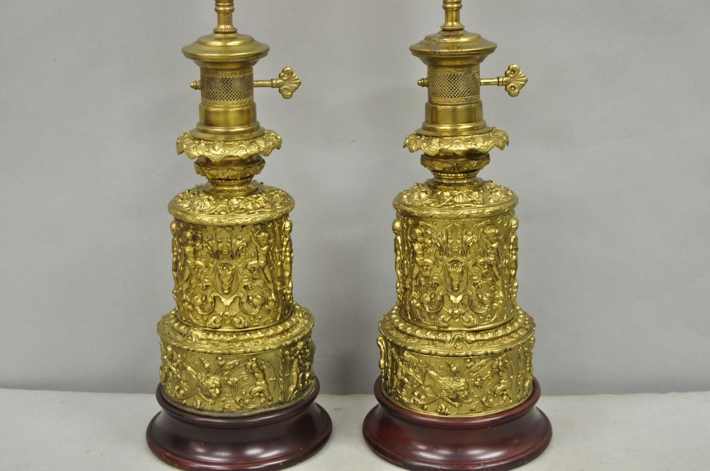 Antique French Neoclassical Figural Brass Repousse Cherub Lion Table Lamp - Pair