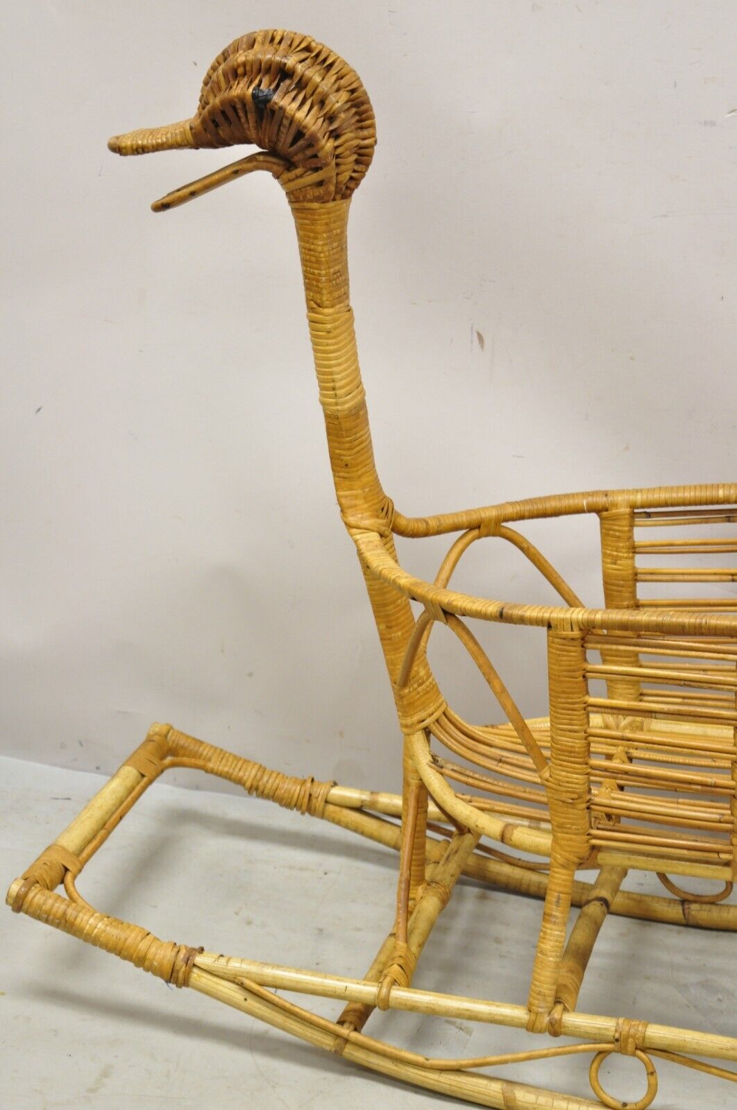 Vtg Mid Century Modern Wicker Rattan Figural Duck Rocker Bassinet Basket Crib
