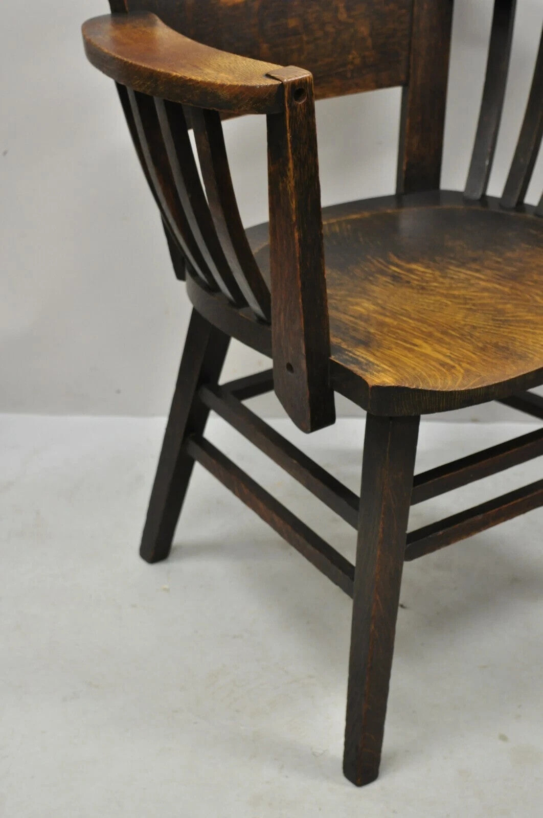 Antique Arts & Crafts Mission Oak Bowed Spindle Plank Seat School Arm Chair