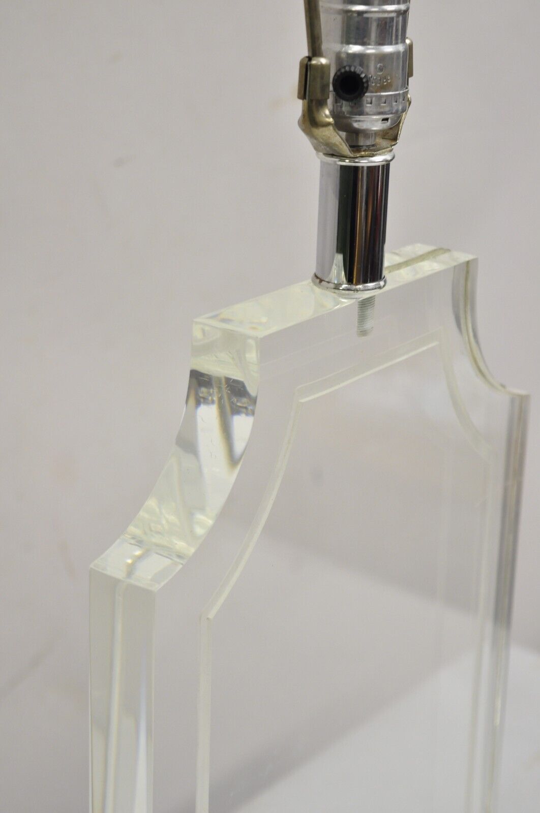 Vintage Mid Century Modern Sculpted Clear Lucite Octagonal Table Lamp