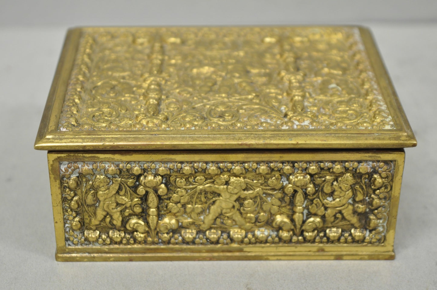 Antique Louis XV Style Brass Bronze Cherub Vanity Jewelry Tobacco Box Humidor