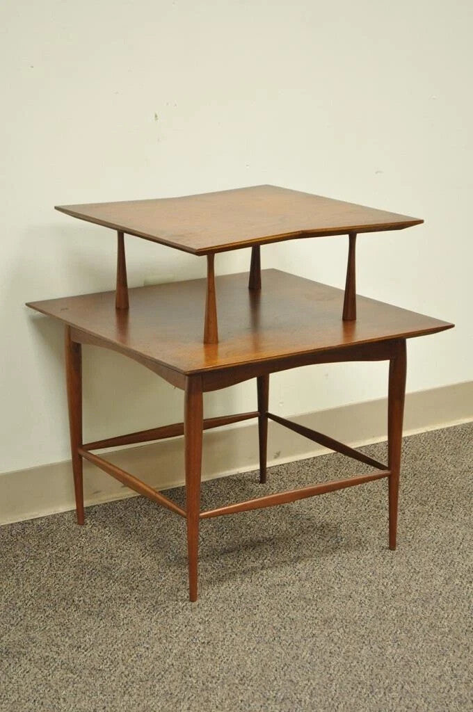 Vintage Mid Century Danish Modern Sculpted Walnut 2 Tier Side End Lamp Table