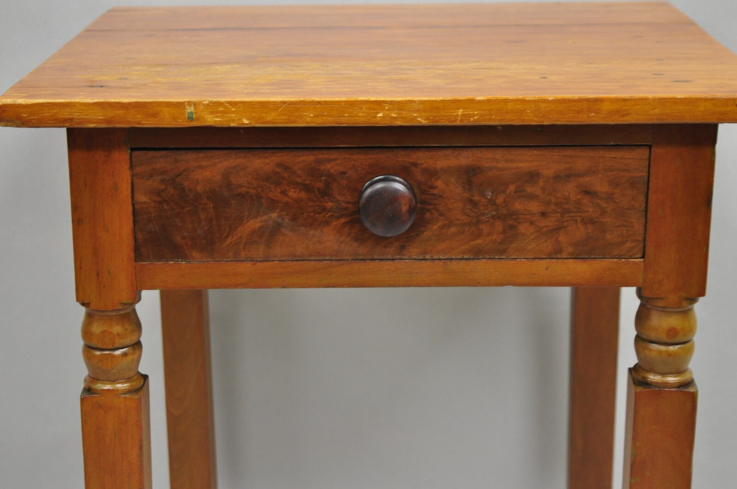 Antique American Colonial Cherry Wood One Drawer Nightstand Work Side Table