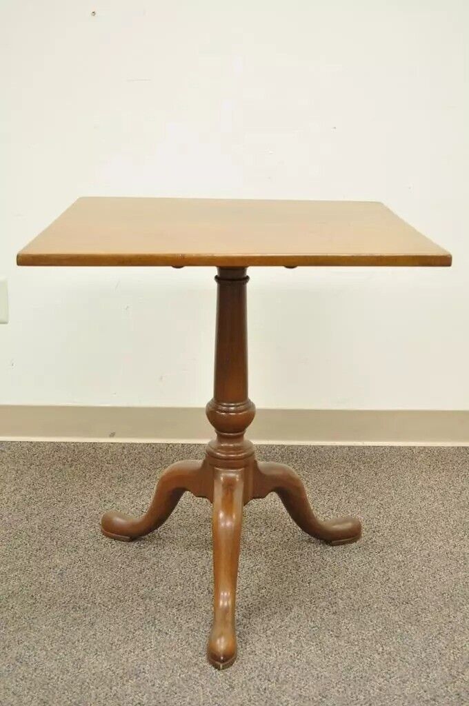 Kittinger Williamsburg Adaption Colonial Queen Anne Cherry Square Side Tea Table
