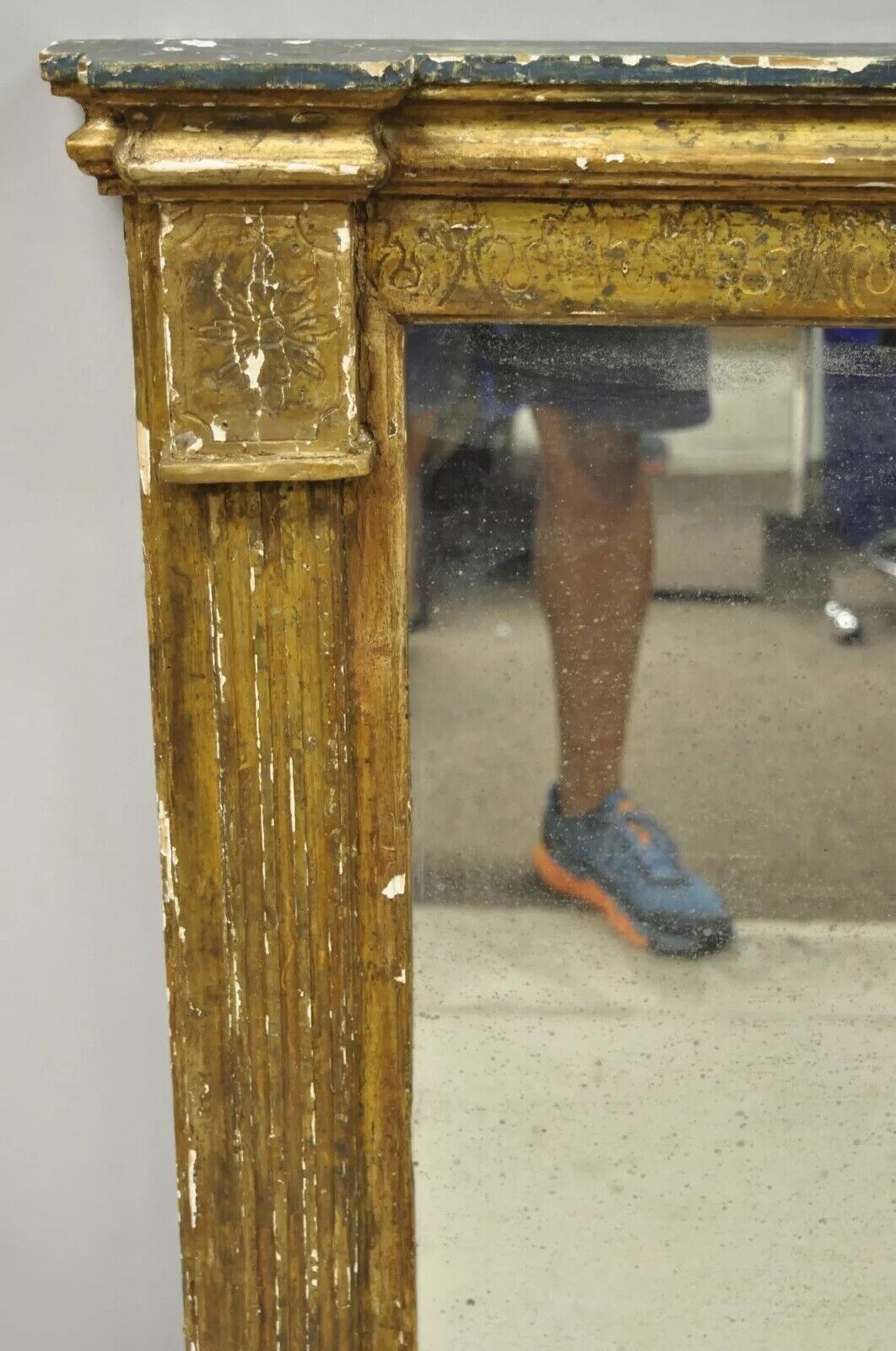 Antique Italian Florentine Giltwood Distressed Gold Looking Glass Wall Mirror