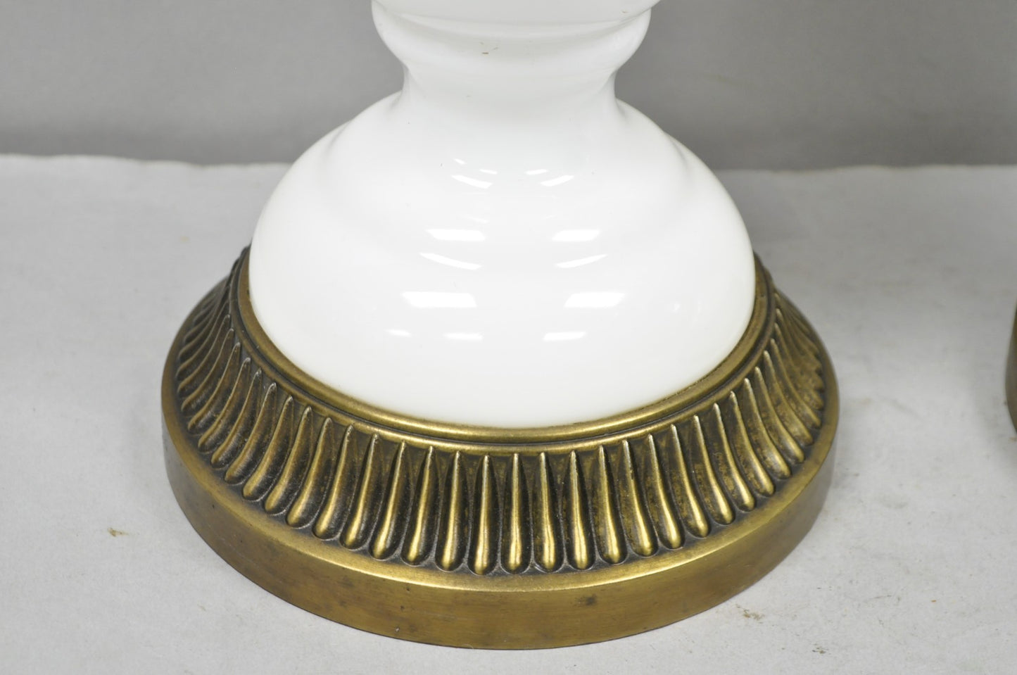 Vintage French Neoclassical White Milk Glass Urn Table Lamp by Paul Hanson, Pair