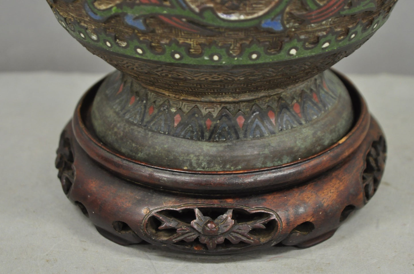 Antique Chinese Porcelain Enamel Bronze Oriental Cloisonne Champleve Table Lamp