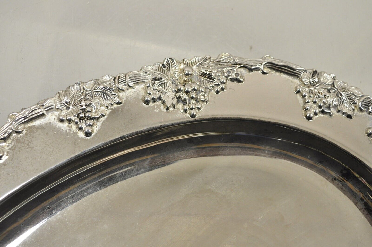 Vtg Godinger Victorian Style Silver Plated Grape Cluster 17" Oval Platter Tray