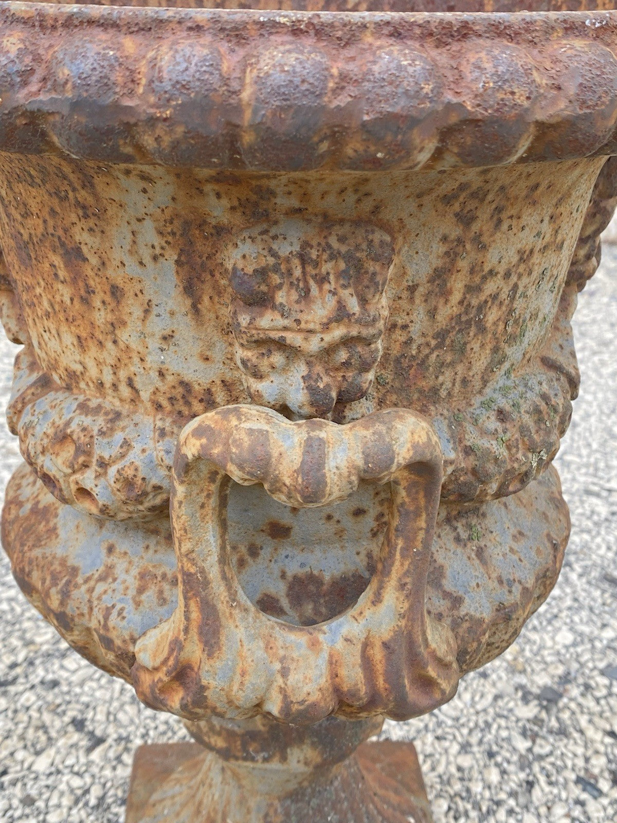 French Classical Style Cast Iron Urn Form 17" Garden Yard Planter Pot w/ Faces