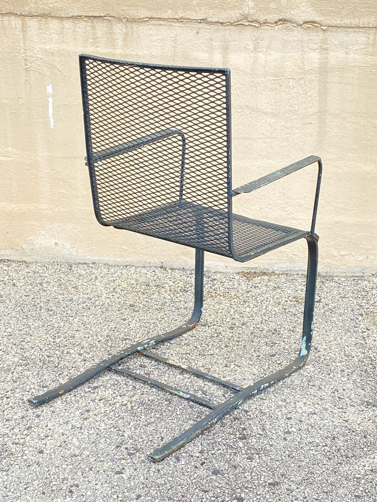 Industrial Modern Wrought Iron Metal Mesh Spring Cantilever Garden Patio Chair