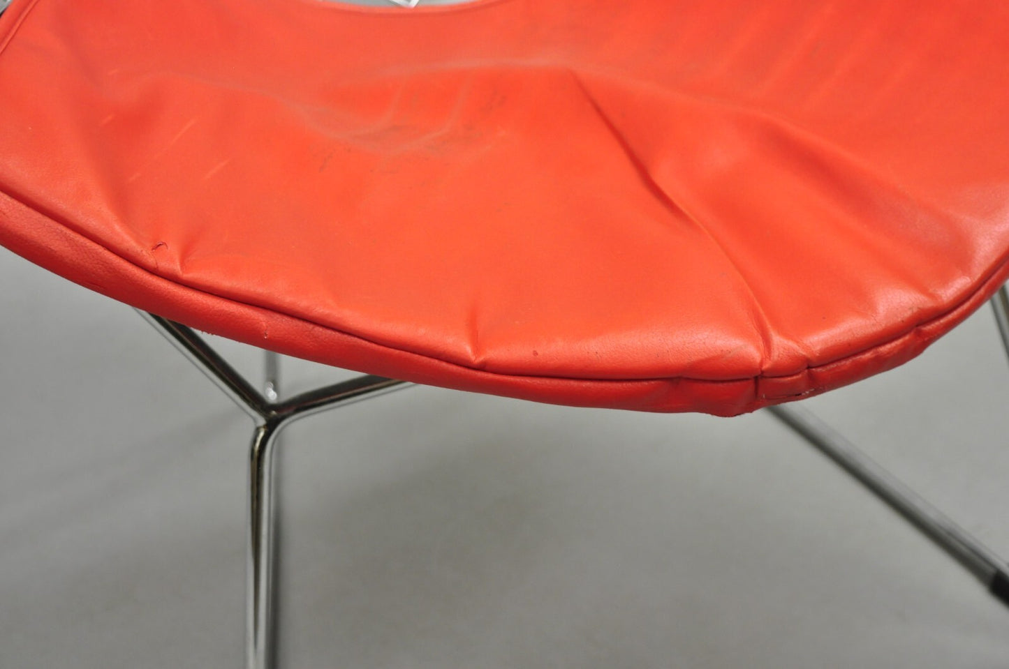 Knoll Style Bertoia Chrome Wire Metal Diamond Lounge Chair With Red Cushion