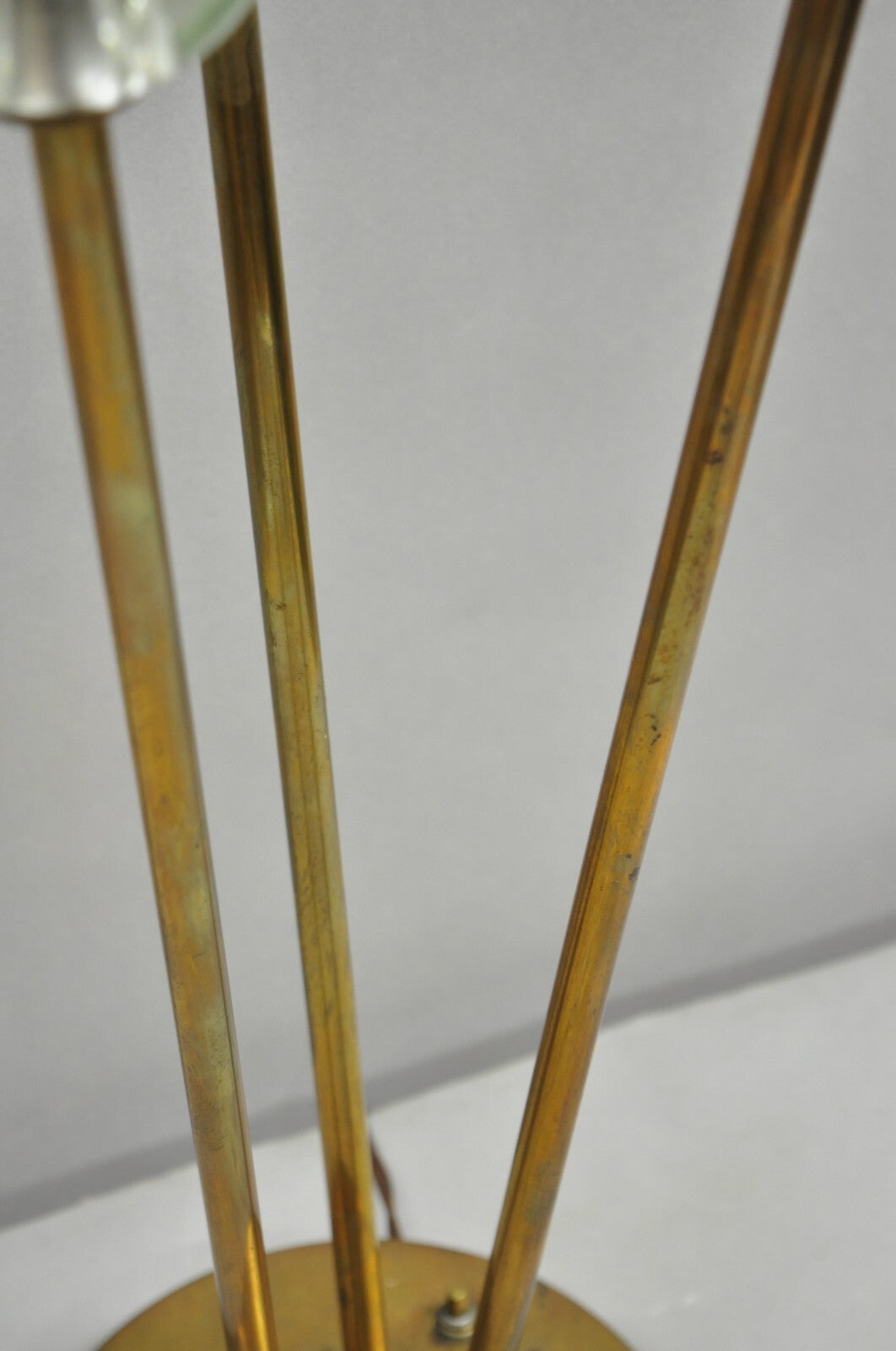 Vintage Mid Century Italian Modern Brass and Glass Sphere Tripod Tall Table Lamp