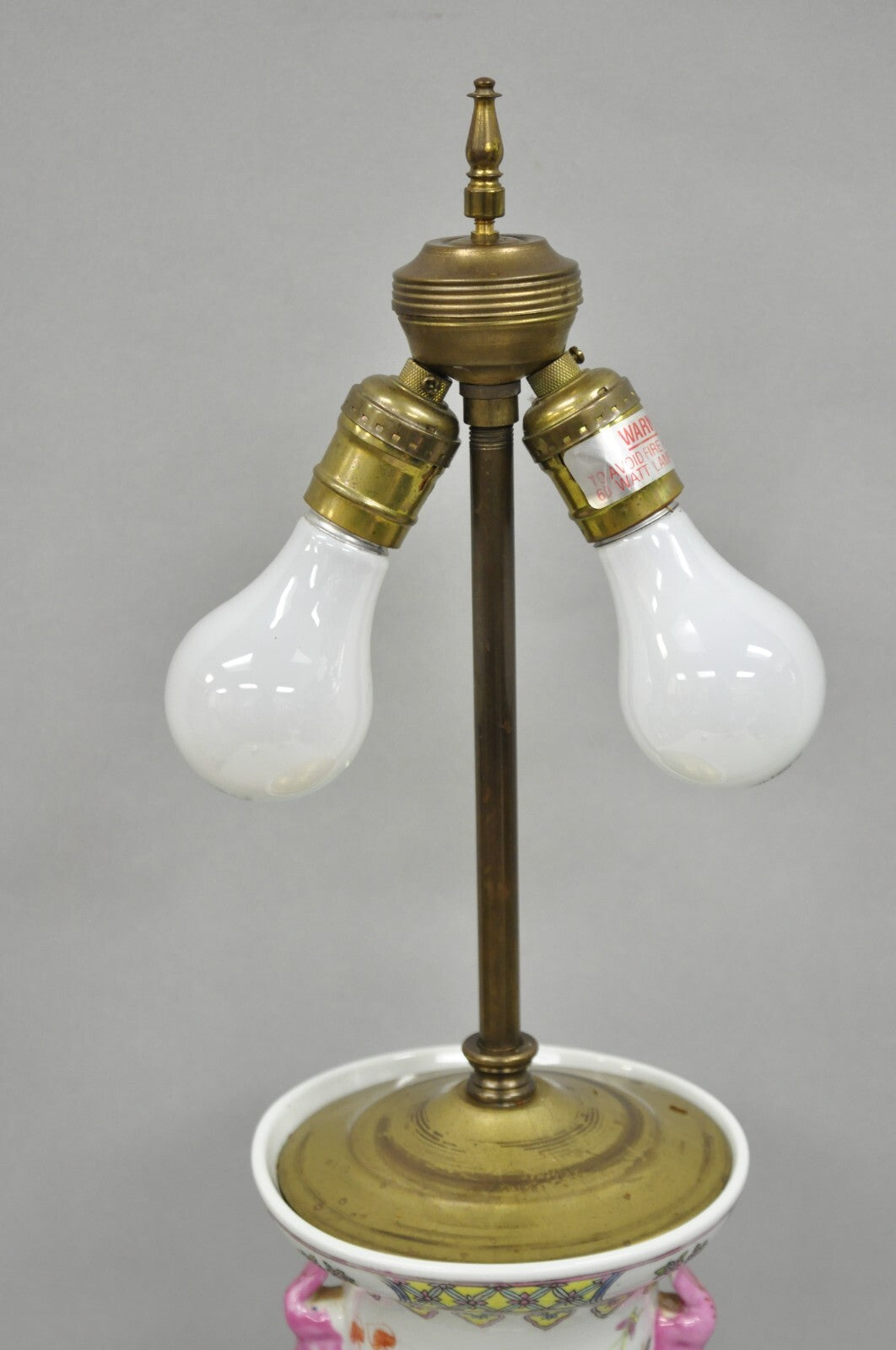 Vintage Chinese Hand Painted Porcelain Jardinierie Floral Chinoiserie Table Lamp