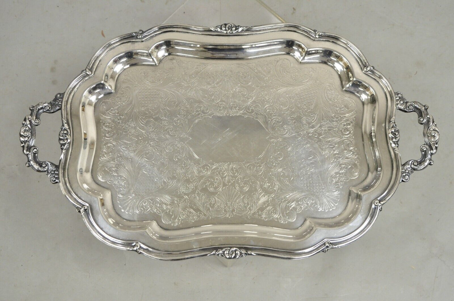 Vintage Oneida Heirloom Melon Large Silver Plated Victorian Style Platter Tray