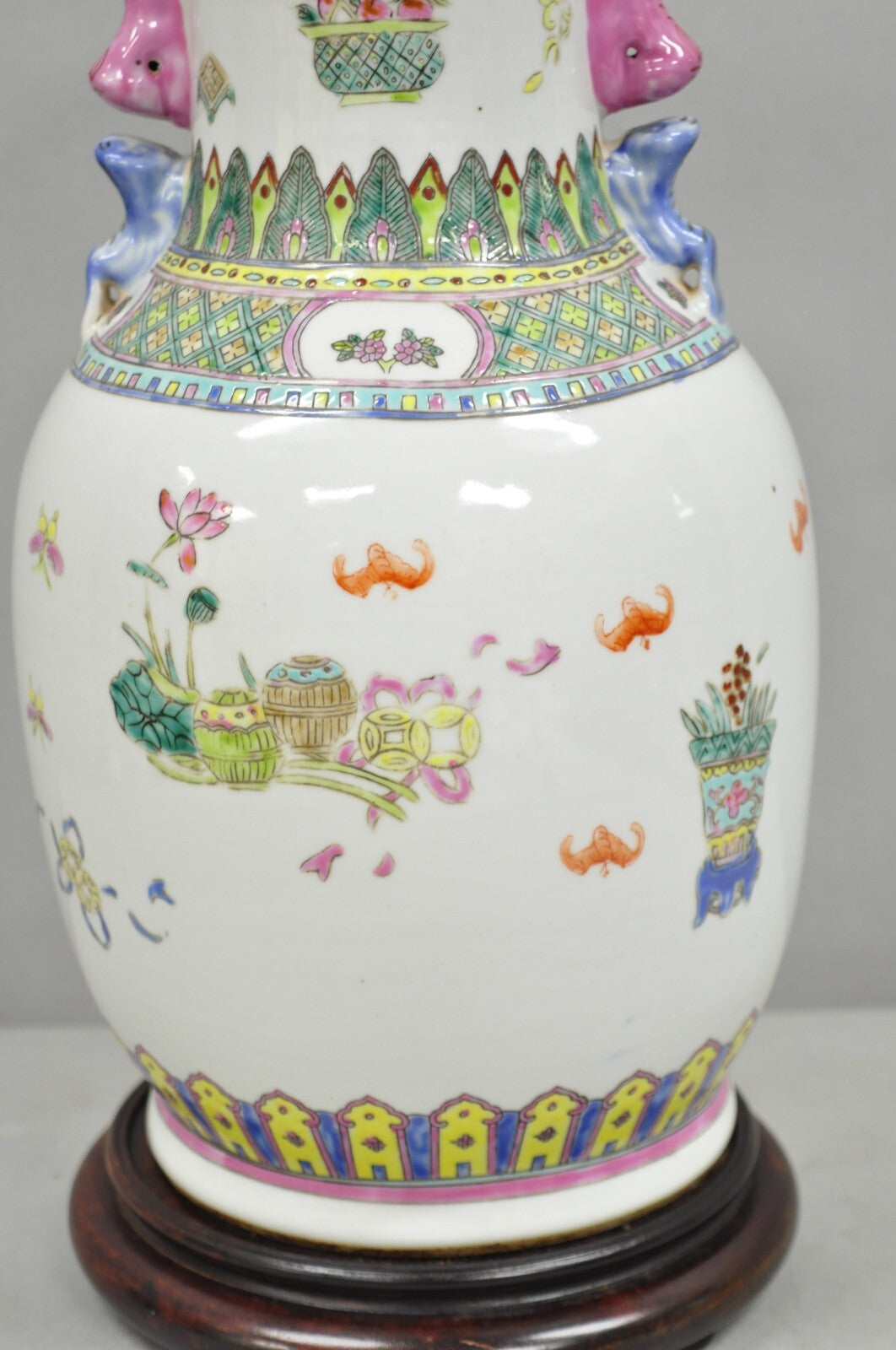Vintage Chinese Hand Painted Porcelain Jardinierie Floral Chinoiserie Table Lamp