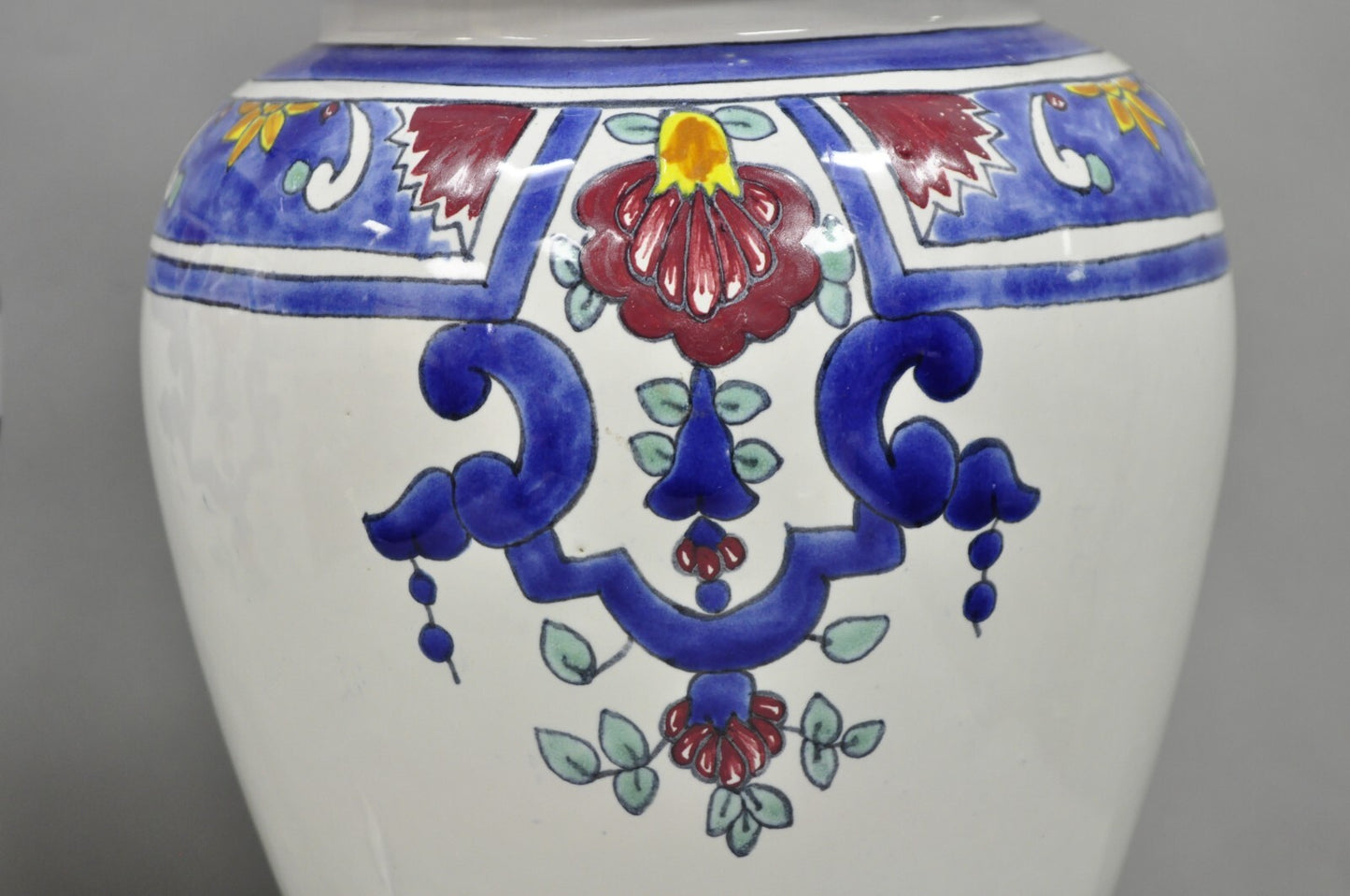 Vintage Chinoiserie White Blue Porcelain Ceramic Jardiniere Table Lamp - a Pair