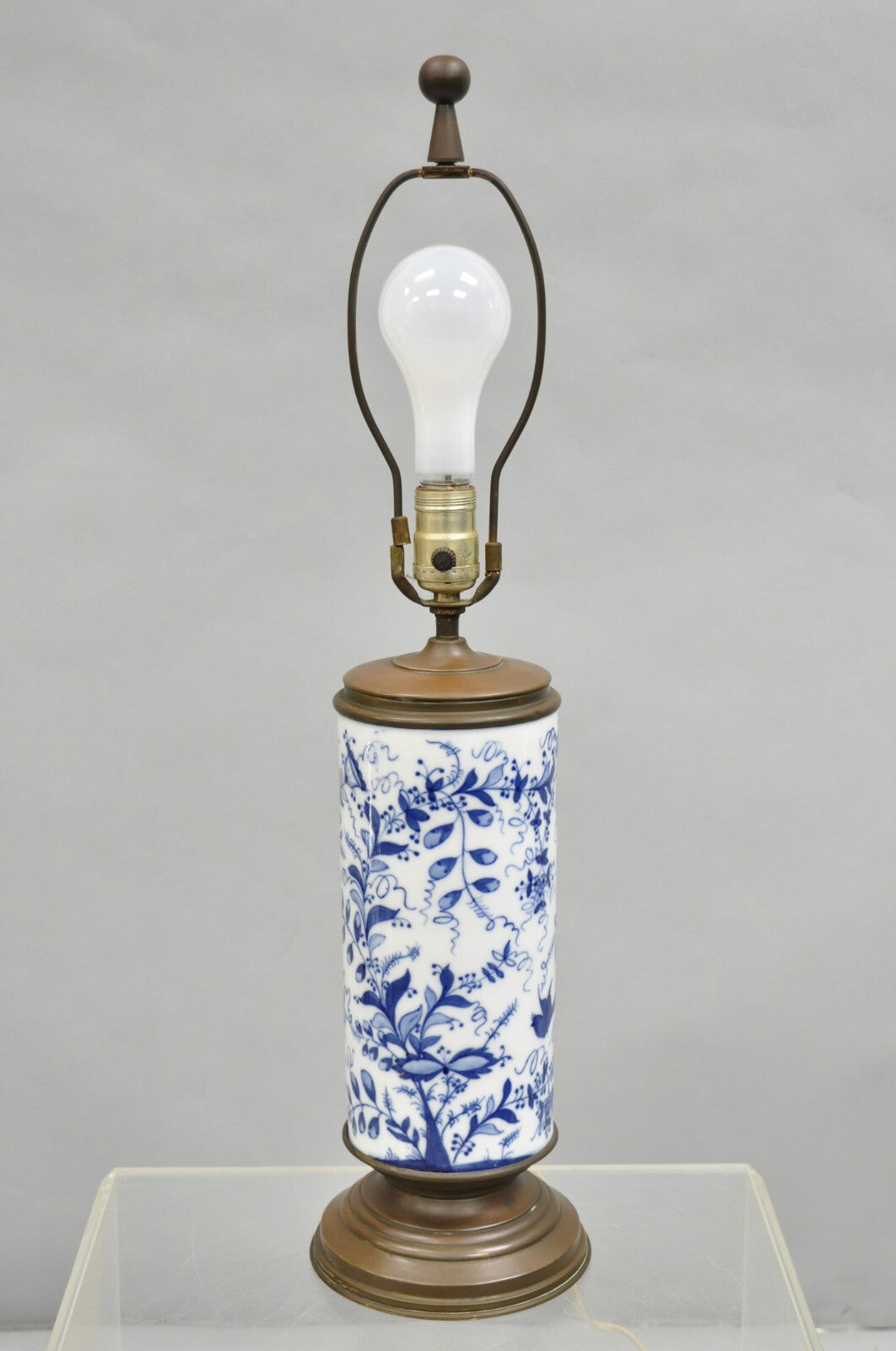 Antique Chinoiserie Blue and White Porcelain Jardiniere Bird & Vine Table Lamp