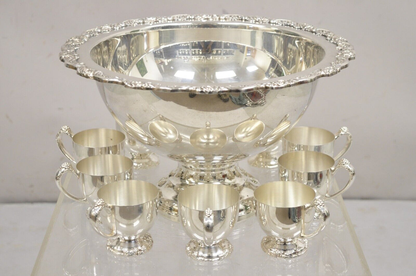 Vintage Silver Plated Oneida Punch Bowl Set 10 Crescent Cups - 11 Pc Set