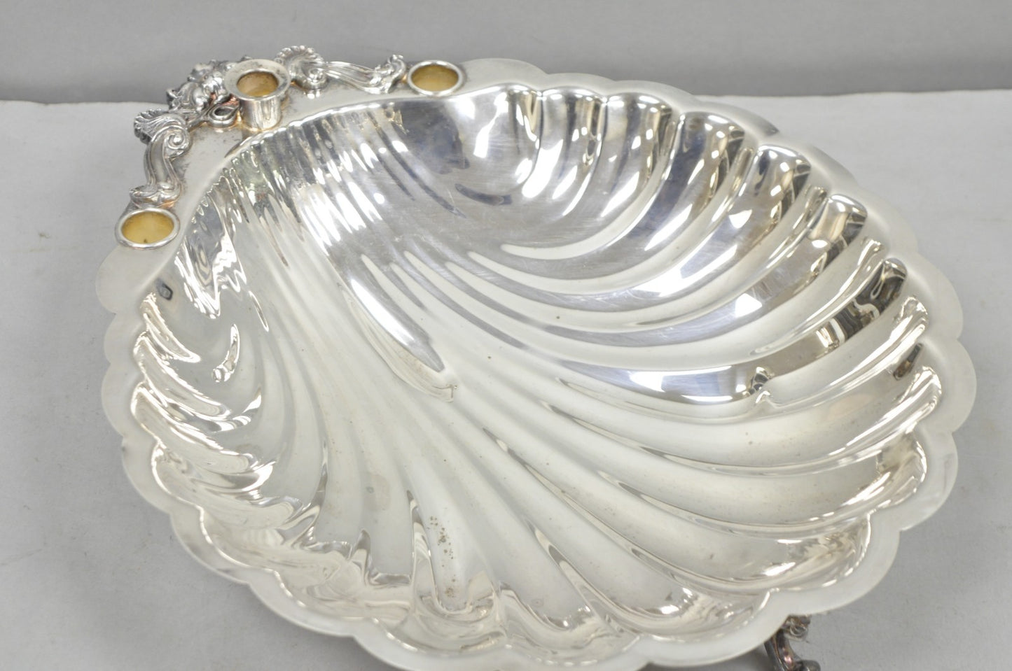 Vintage Sheffield Silver Co. Clam Shell Silver Plated Footed Serving Dish