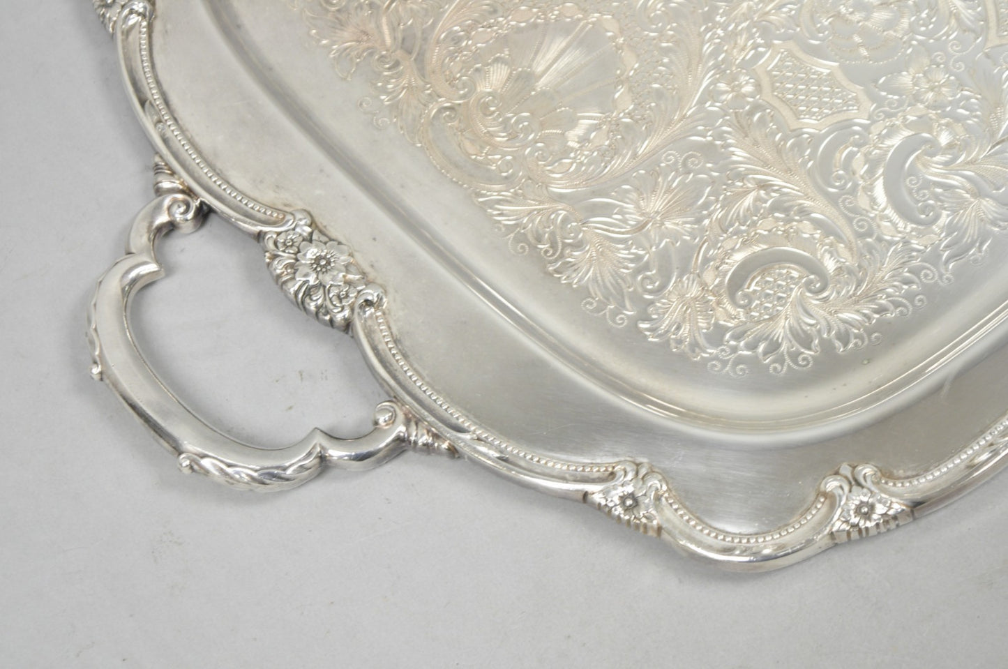 Vintage 1847 Rogers Bros "Remembrance" 9892 Silver Plated Serving Platter Tray