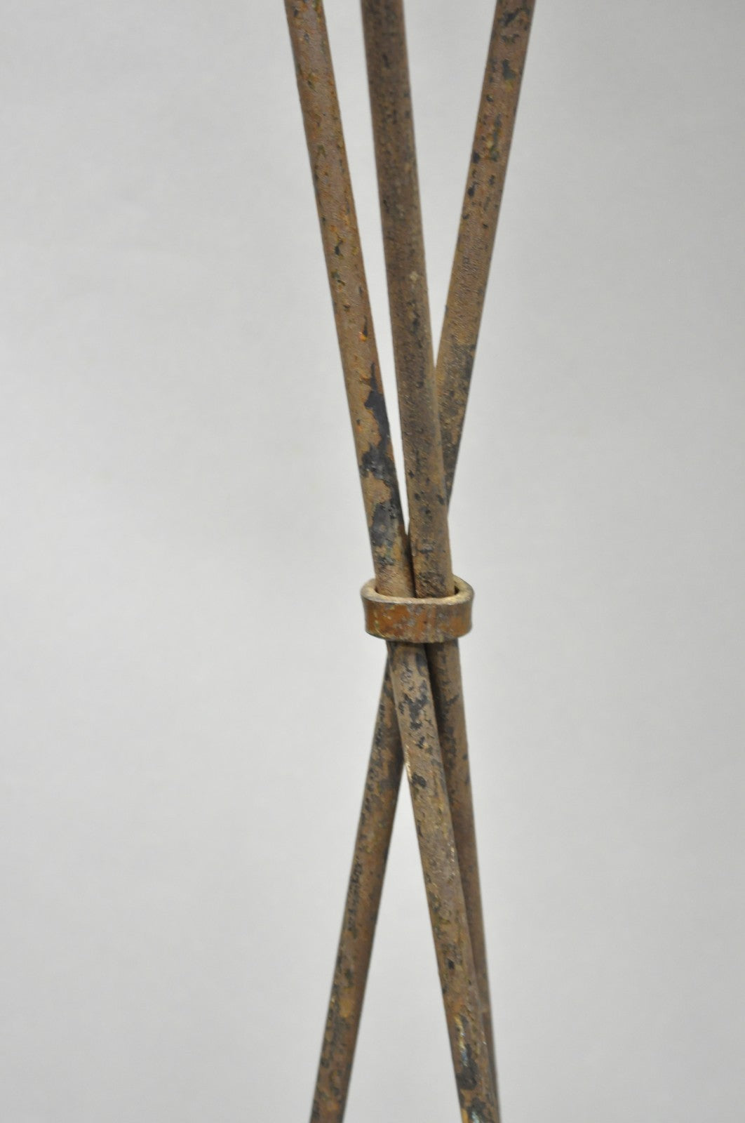 Antique Italian Neoclassical Wrought Iron Arrow Pedestal Tazza Plant Stand