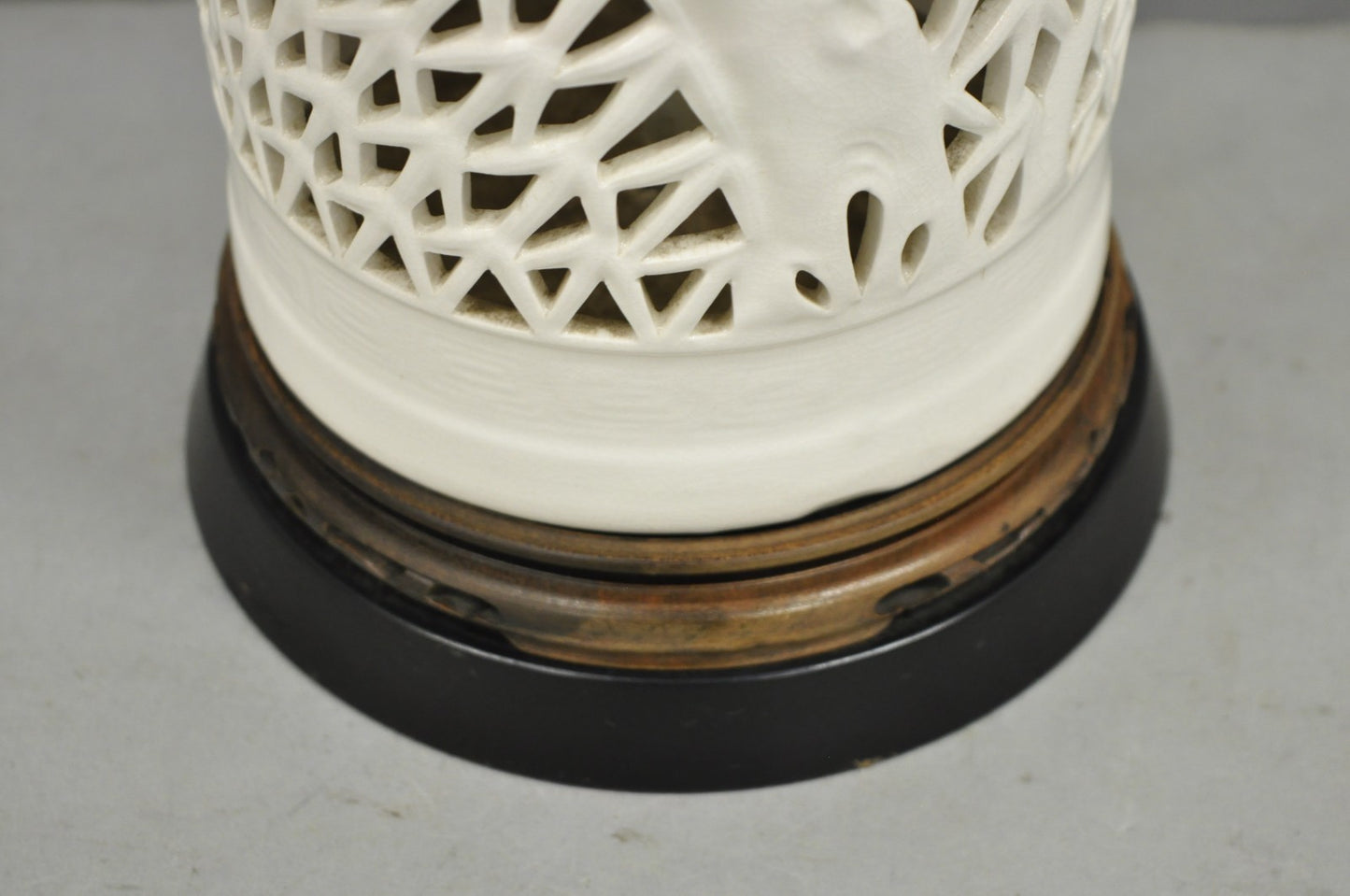 Vintage Chinoiserie White Porcelain Fretwork Cherry Blossom Tree Table Lamp