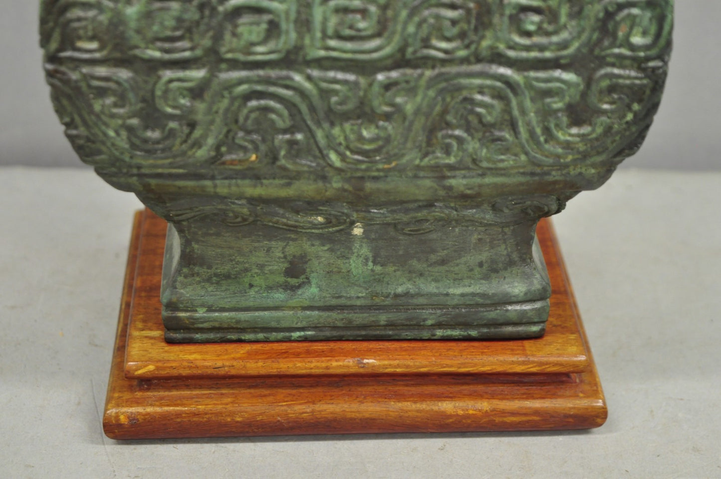 Vintage Oriental Verdigris Green Archaic Bronze Figural Chinese Table Lamp