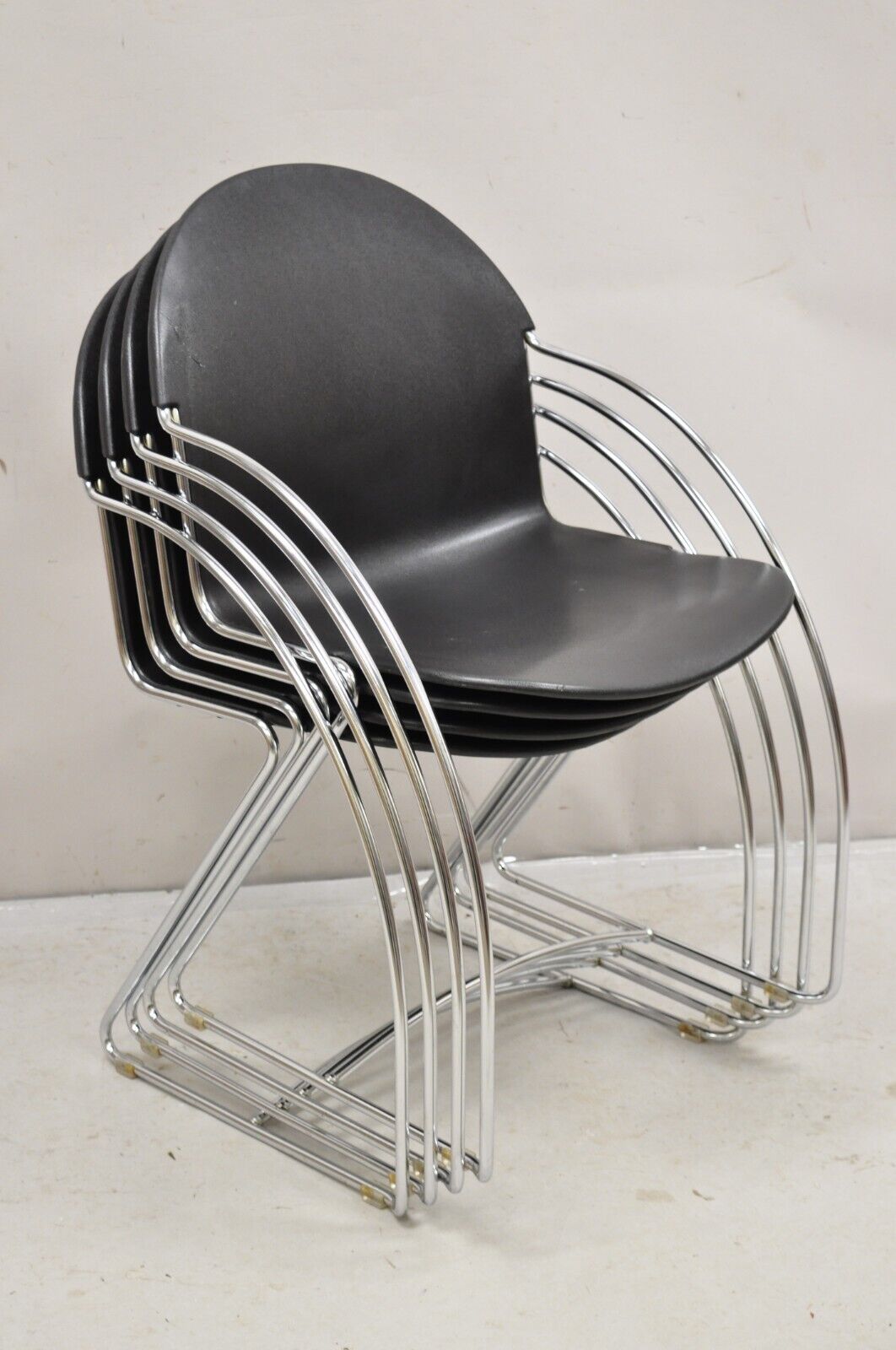 Steelcase Tom Grasman Chrome Frame Black Molded Plastic Stackable Chair Set of 4