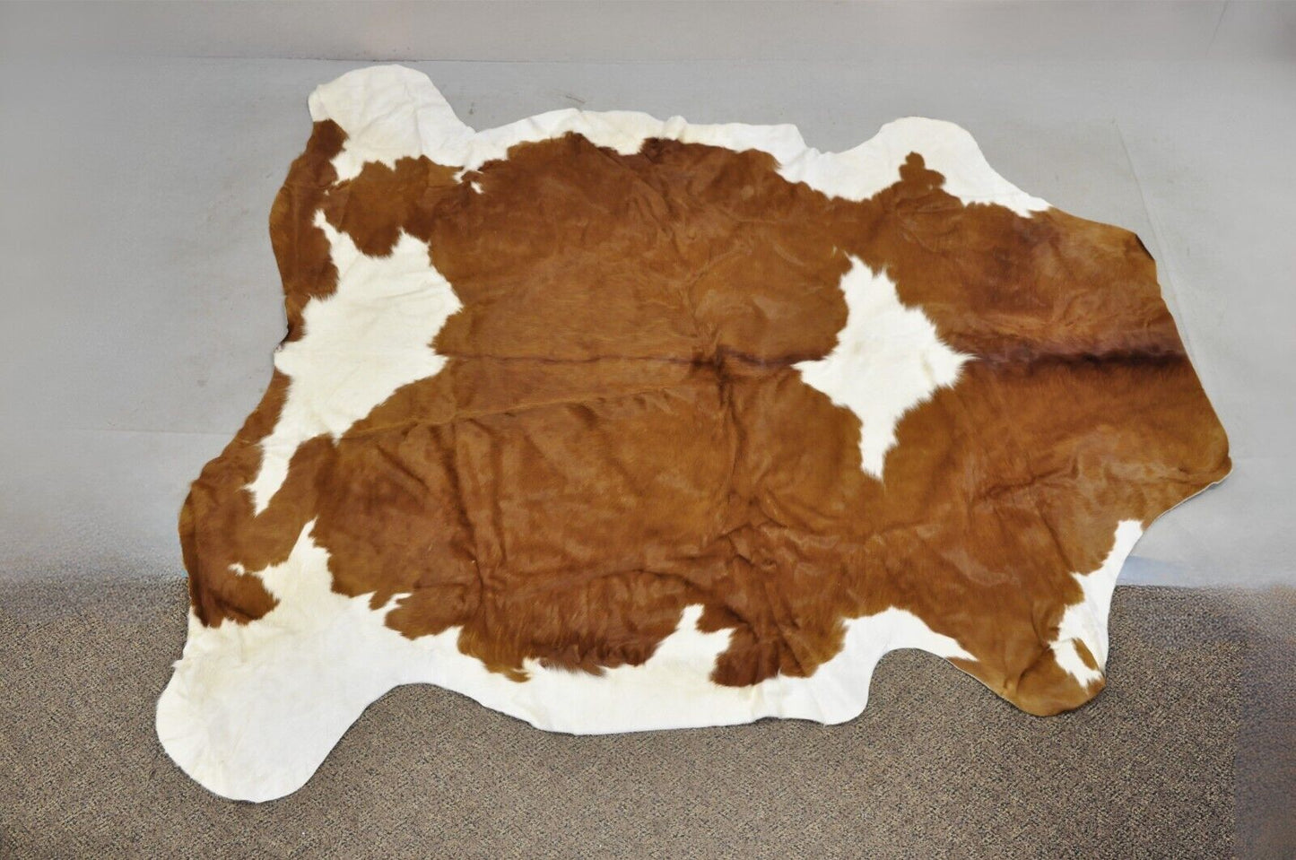 Large Brown & White Hair on Hide Cowhide Area Rug 7'x6' Farmhouse Modern
