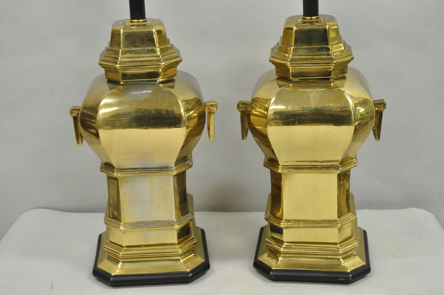 Vintage Chinoiserie Chinese Ginger Jar Brass Plated Metal Table Lamps - a Pair