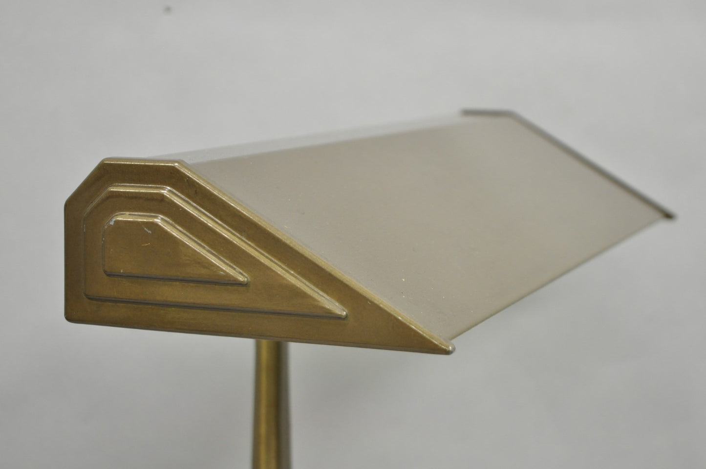 Vintage Mid Century Modern Art Deco Metal Bronze Finish Bankers Table Desk Lamp