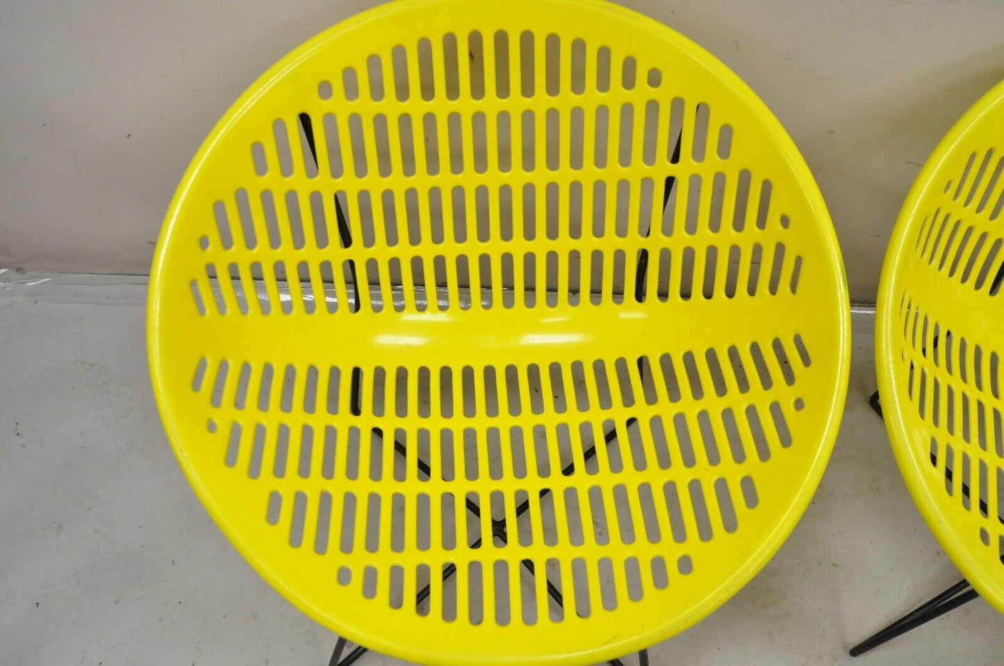 Pair Vintage Fabiano & Panzini Motel Solair Yellow Iron and Plastic Lounge Chair