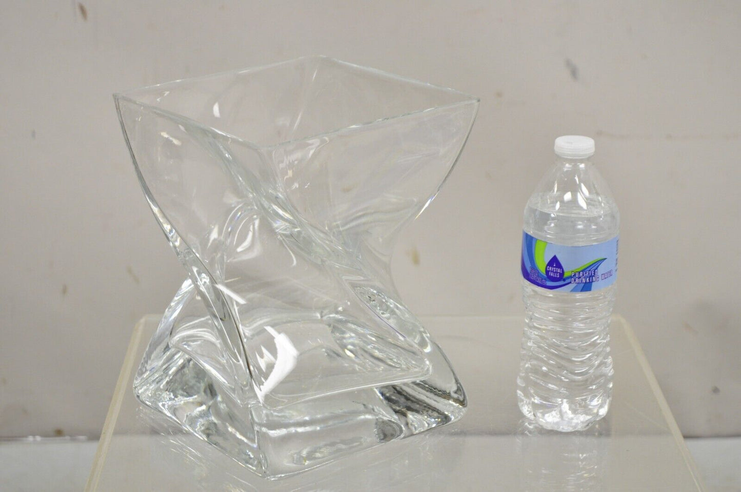 Modern Abstract Turkish Konart Twisted Glass Crystal Vase Centerpiece (B)