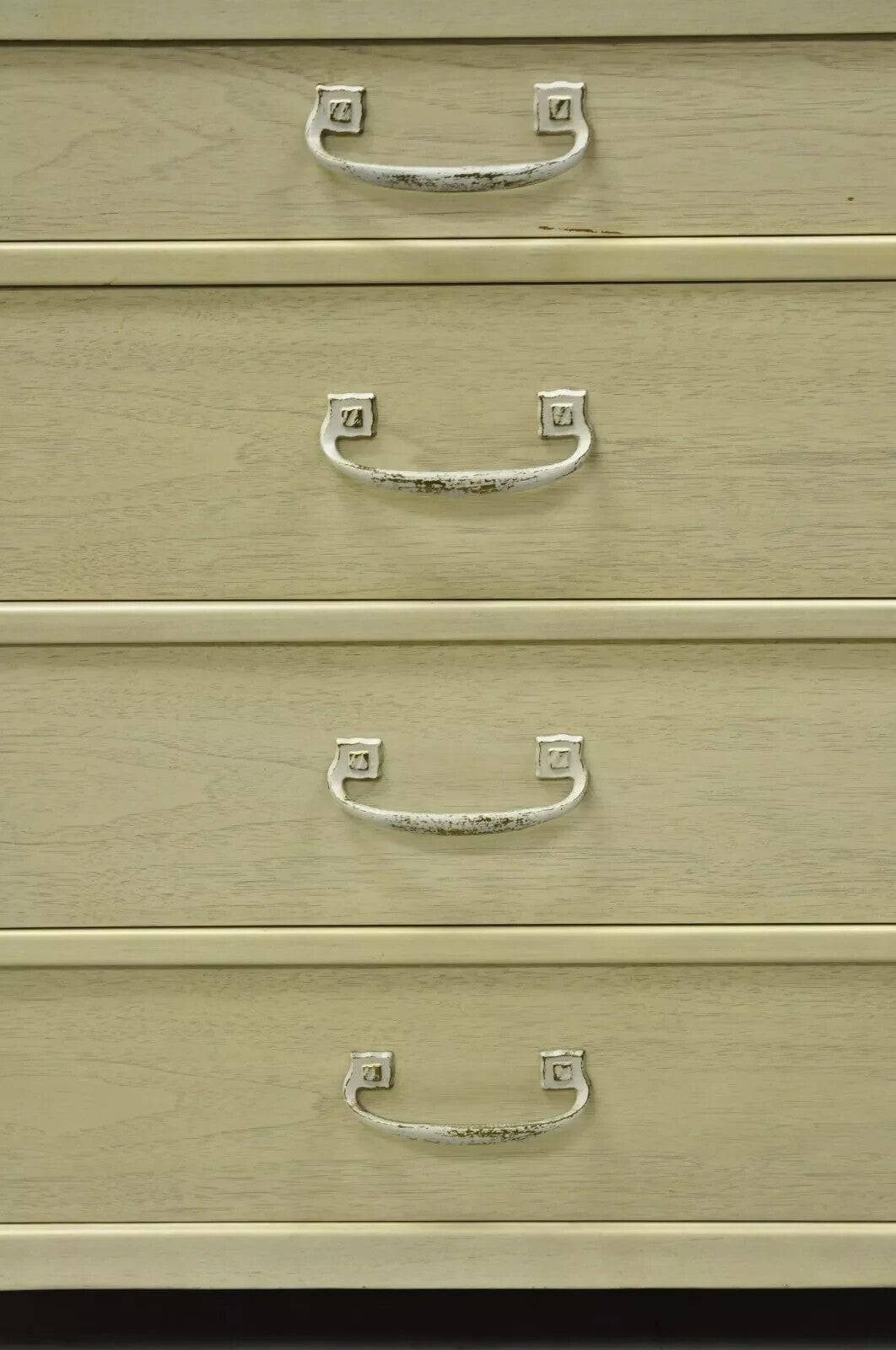 Vintage Sligh Mid Century Modern 4 Drawer Cerused Painted Bachelor Chest Dresser