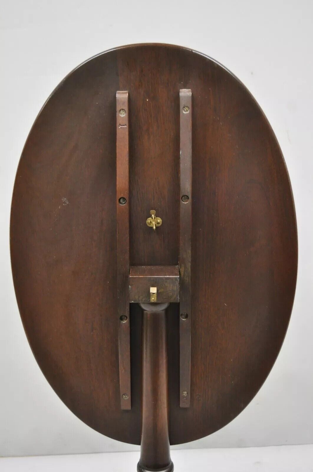 Antique Federal Sheraton Mahogany Eagle Shield Flag Inlay Tilt Top Lamp Table