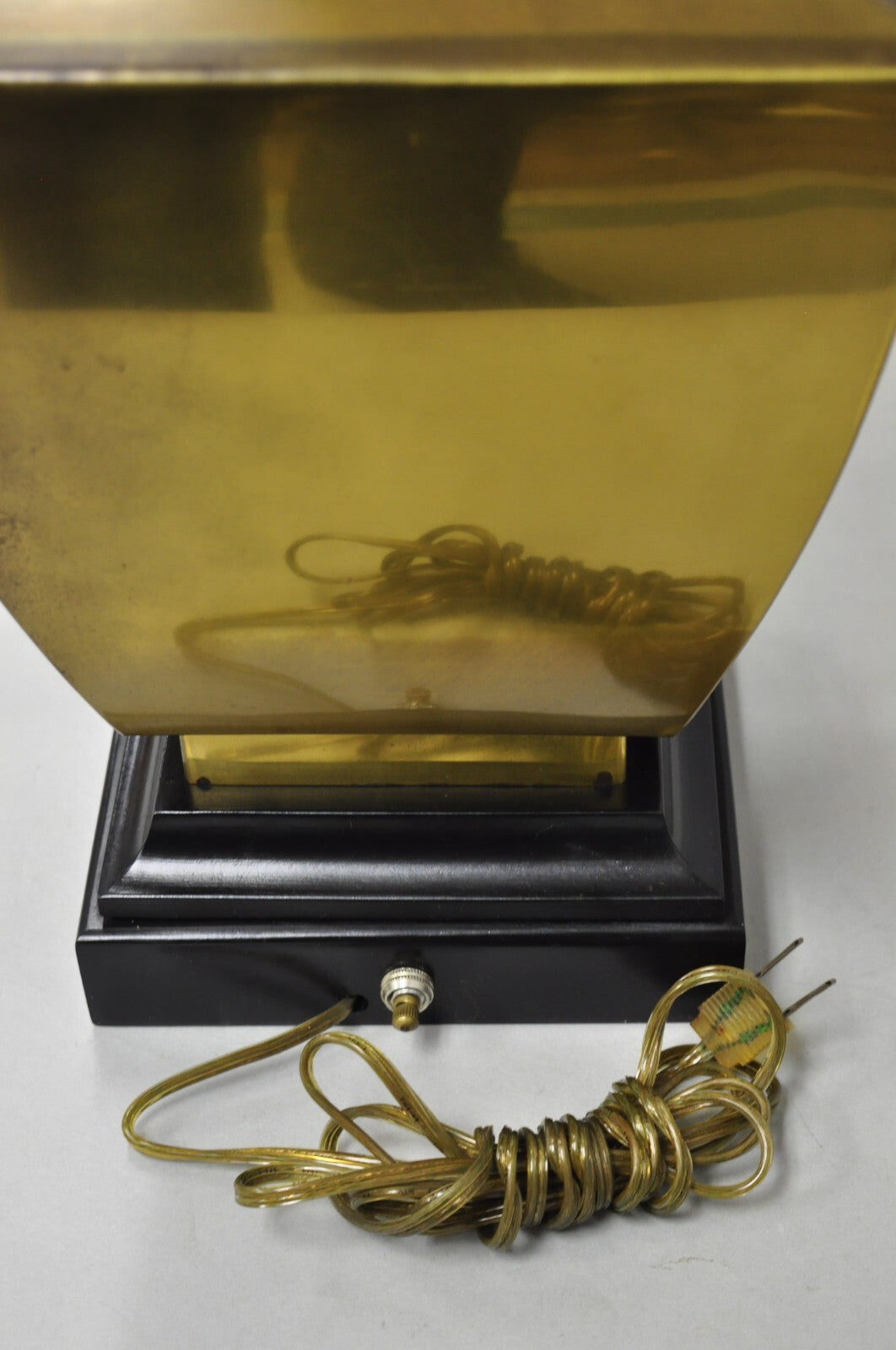 Vintage Chinoiserie Oriental Patinated Brass Jardiniere Table Lamp Attr. Chapman