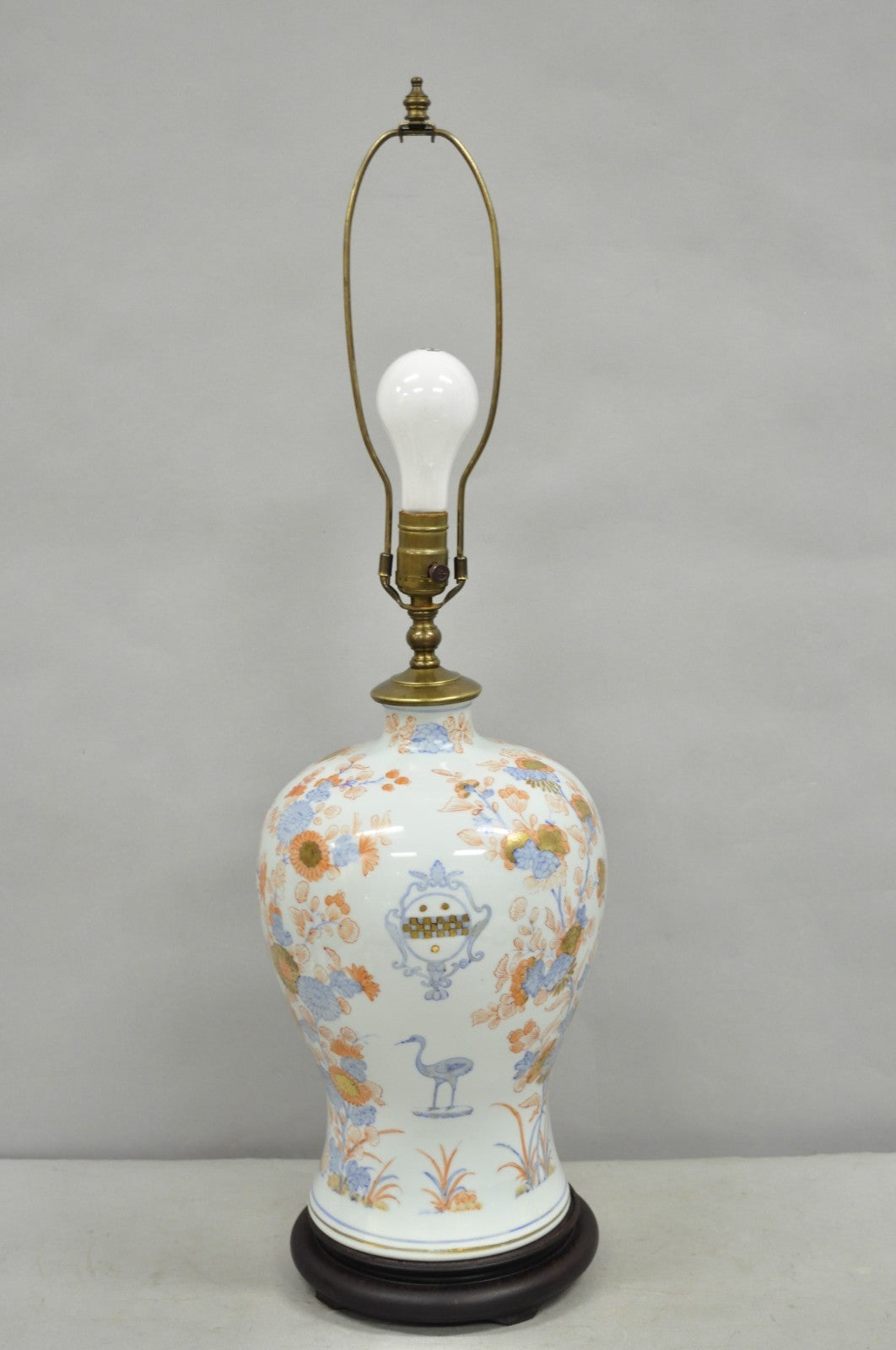 Japanese Imari Vase Oriental Blue Porcelain Armorial Ginger Jar Table Lamp