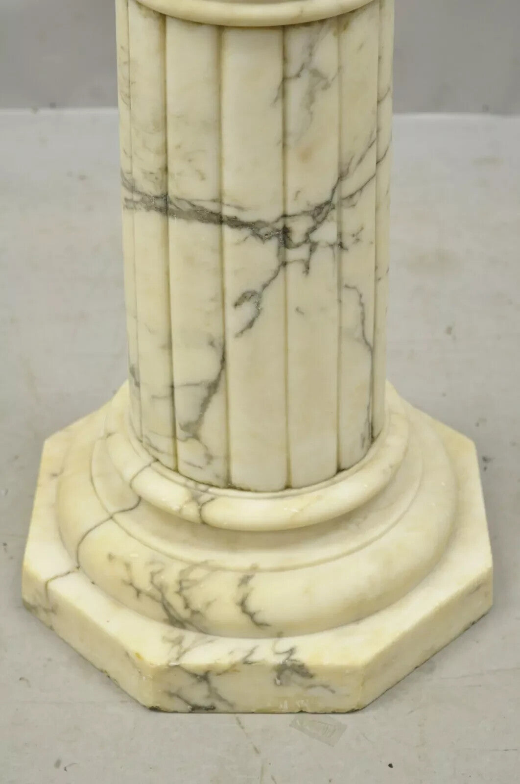 Italian Neoclassical Spiral Carved Marble Greek Key Column Pedestal Plant Stand