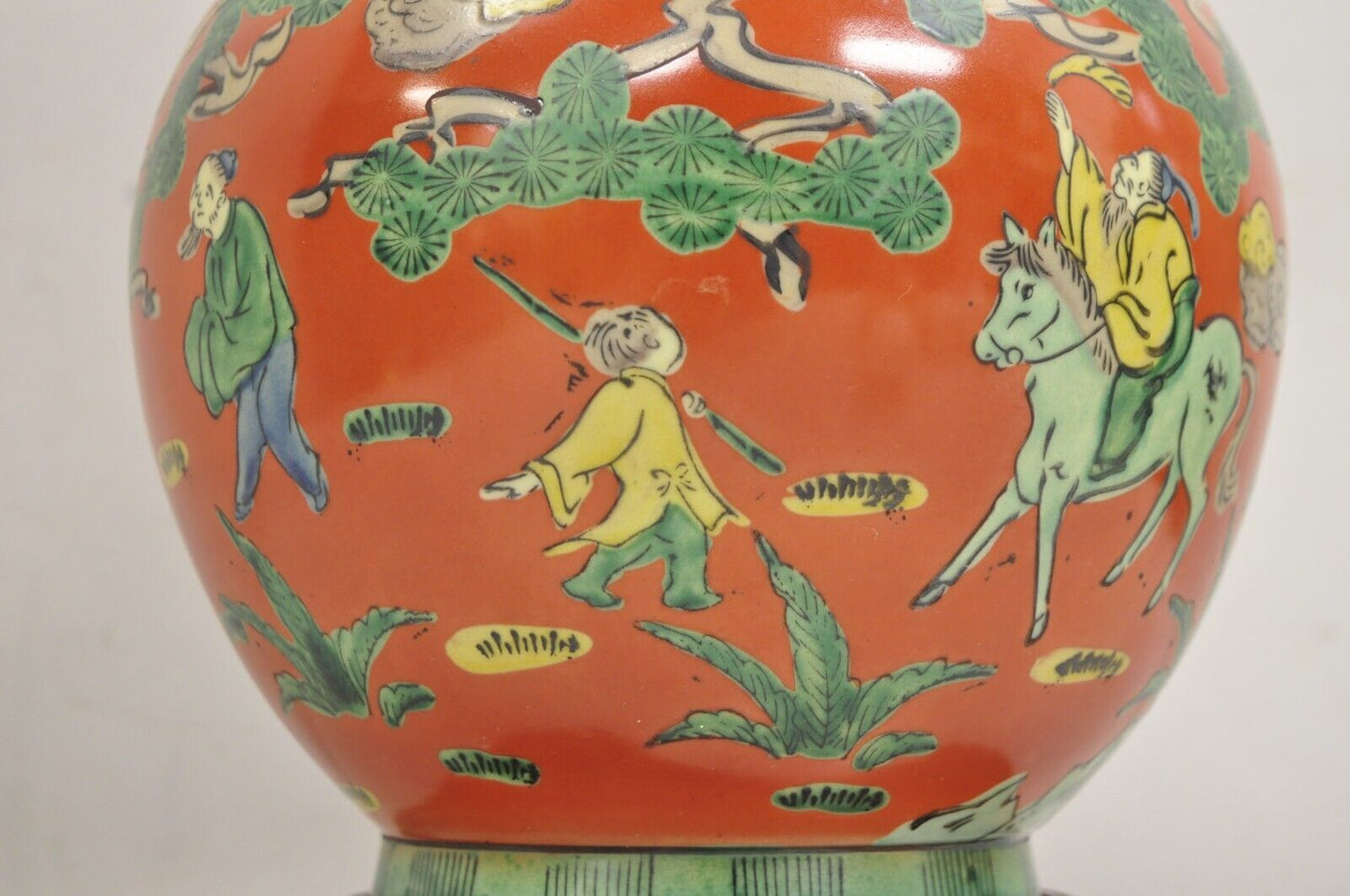 Vintage Chinoiserie Bulbous Porcelain Vase Oriental Figural Painted Table Lamp