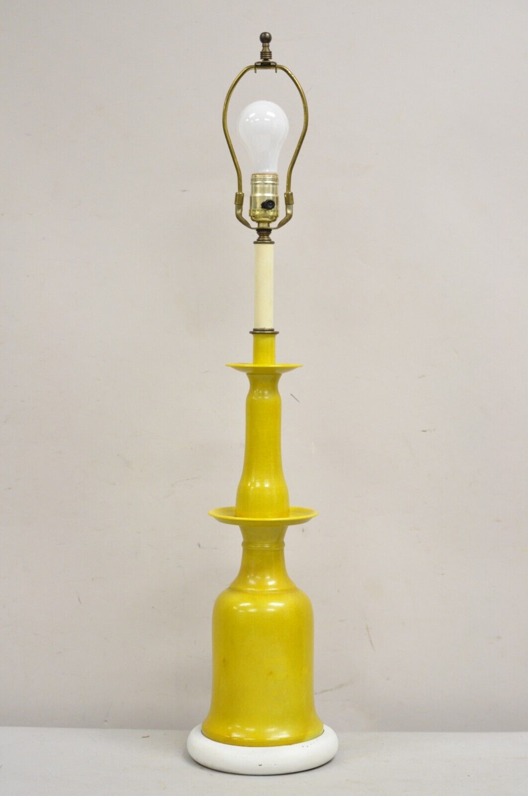 Vintage Italian Mid Century Modern Yellow Glazed Ceramic Bitossi Table Lamp