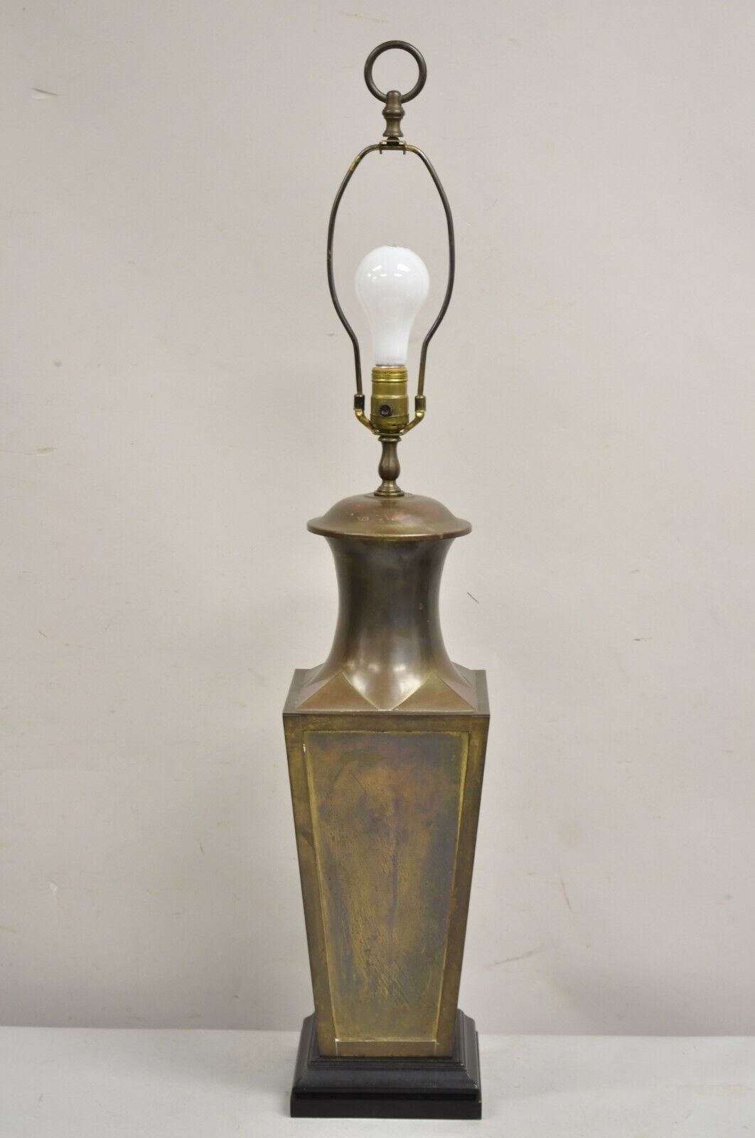 Vintage Chinoiserie Patinated Brass Square Jardiniere Table Lamp Wildwood